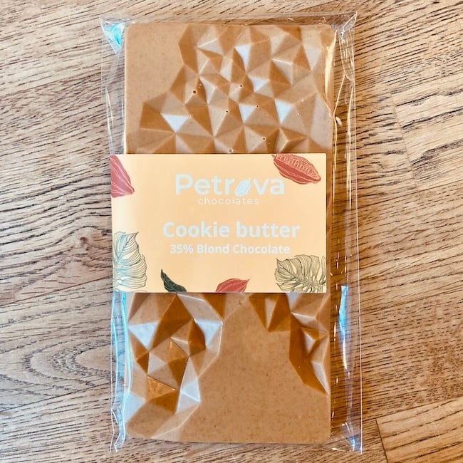 Petrova Cookie Butter 35% Blond Chocolate