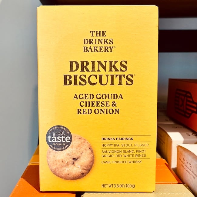 Drinks Biscuit - Aged Gouda Cheese & Red Onion 100g box